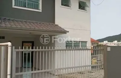 Casa com 3 quartos à venda na servidão do condor, 188, ingleses do rio vermelho, florianópolis, 150 m2 por r$ 549.000
