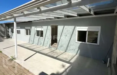 Casa com 2 quartos à venda na rua santos, 510, vila nova, novo hamburgo, 110 m2 por r$ 549.200