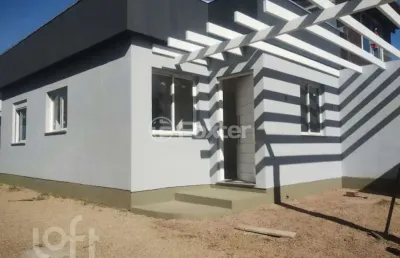 Casa em condomínio fechado com 2 quartos à venda na rua jorge mello guimarães, 1498, belém novo, porto alegre, 75 m2 por r$ 286.000