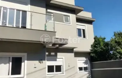 Casa com 3 quartos à venda na rua emília gaúna bochehin, 41, parque da matriz, cachoeirinha, 105 m2 por r$ 790.000