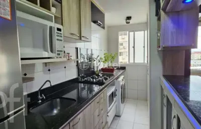 Apartamento com 3 quartos à venda na avenida dom cláudio josé gonçalves ponce de leão, 140, vila ipiranga, porto alegre, 65 m2 por r$ 480.000
