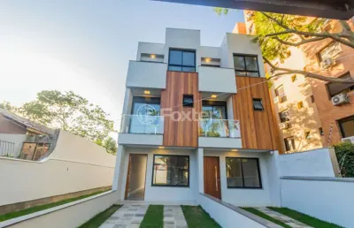 Casa em condomínio fechado com 3 quartos à venda na rua doutor pereira neto, 530, tristeza, porto alegre, 135 m2 por r$ 1.099.000