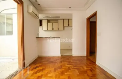 Apartamento com 1 quarto à venda na rua garibaldi, 902, independência, porto alegre, 45 m2 por r$ 360.000