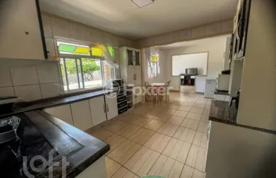 Casa com 4 quartos à venda na servidão alcidomiro flores, 198, rio tavares, florianópolis, 144 m2 por r$ 2.200.000