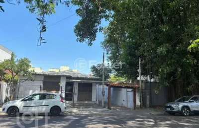 Casa com 3 quartos à venda na rua santa maria, 806, nossa senhora das graças, canoas, 100 m2 por r$ 1.500.000