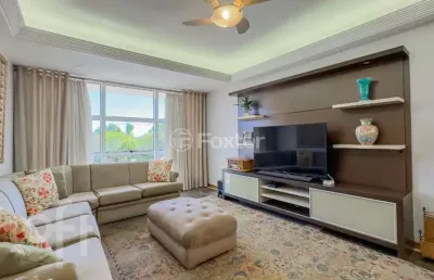 Casa com 5 quartos à venda na avenida general barreto viana, 671, chácara das pedras, porto alegre, 654 m2 por r$ 2.980.000