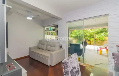 Casa em condomínio fechado com 4 quartos à venda na rua manoel lopes meirelles, 287, jardim itu sabará, porto alegre, 101 m2 por r$ 710.000
