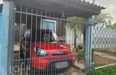 Casa com 2 quartos à venda na rua luan jacoby, 88, ponta grossa, porto alegre, 90 m2 por r$ 215.000