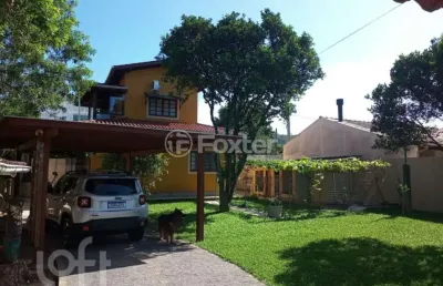 Casa com 3 quartos à venda na servidão tomaz joão damázio, 267, são joão do rio vermelho, florianópolis, 106 m2 por r$ 960.000