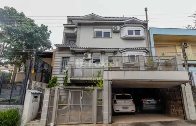 Casa com 4 quartos à venda na rua bortolo barbieri, 67, jardim são pedro, porto alegre, 400 m2 por r$ 1.650.000