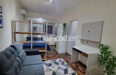Kitnet / stúdio à venda na avenida joão pessoa, 75, centro histórico, porto alegre, 27 m2 por r$ 180.000