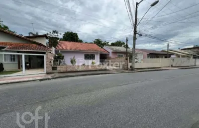 Casa com 2 quartos à venda na rua julieta da silva melo, 358, forquilhas, são josé, 69 m2 por r$ 680.500