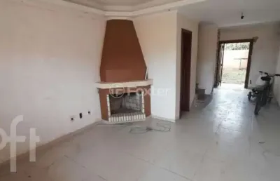 Casa com 3 quartos à venda na rua waldemar da silva tavares, 210, guarujá, porto alegre, 108 m2 por r$ 450.000