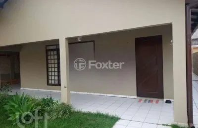 Casa com 4 quartos à venda na rua acary margarida, 35, canasvieiras, florianópolis, 204 m2 por r$ 1.380.000