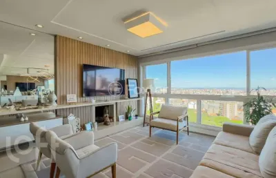 Apartamento com 3 quartos à venda na rua curvelo, 200, petrópolis, porto alegre, 126 m2 por r$ 2.090.000