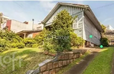 Casa com 2 quartos à venda na rua javari, 110, cristo redentor, porto alegre, 451 m2 por r$ 435.000