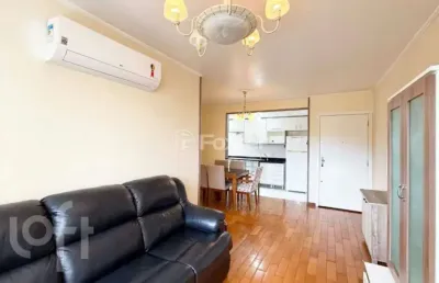 Apartamento com 3 quartos à venda na avenida dom cláudio josé gonçalves ponce de leão, 140, vila ipiranga, porto alegre, 68 m2 por r$ 550.000