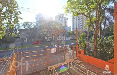 Casa com 3 quartos à venda na rua professor cristiano fischer, 172, jardim do salso, porto alegre, 506 m2 por r$ 2.250.000