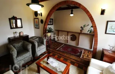 Casa com 2 quartos à venda na avenida plínio brasil milano, 158, higienópolis, porto alegre, 320 m2 por r$ 1.800.000