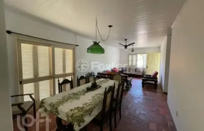 Casa com 3 quartos à venda na avenida rio são gonçalo, 405, santa maria goretti, porto alegre, 143 m2 por r$ 600.000