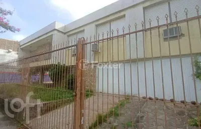 Casa com 3 quartos à venda na avenida panamericana, 770, jardim lindóia, porto alegre, 367 m2 por r$ 2.150.000