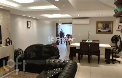 Casa com 4 quartos à venda na rua professor elpídio ferreira paes, 53, ipanema, porto alegre, 202 m2 por r$ 750.000
