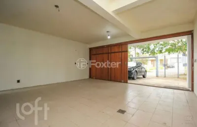Casa com 4 quartos à venda na rua doutor prudente de moraes, 374, chácara das pedras, porto alegre, 374 m2 por r$ 1.550.000