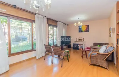 Casa com 3 quartos à venda na rua engenheiro walter boehl, 385, vila ipiranga, porto alegre, 235 m2 por r$ 1.500.000