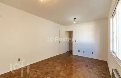 Apartamento com 1 quarto à venda na avenida independência, 479, independência, porto alegre, 29 m2 por r$ 160.000