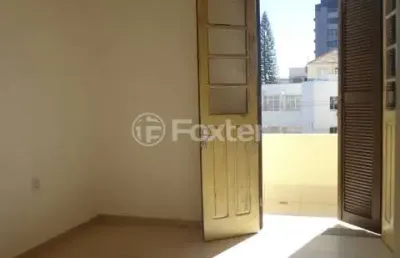 Apartamento com 3 quartos à venda na rua lagoinha, 38, petrópolis, porto alegre, 86 m2 por r$ 320.000