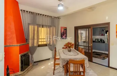 Casa com 3 quartos à venda na rua corrêa de mello, 768, sarandi, porto alegre, 237 m2 por r$ 750.000