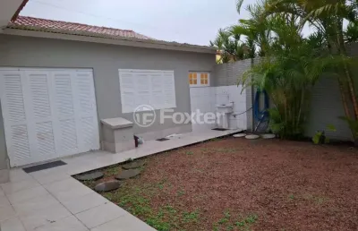 Casa com 5 quartos à venda na rua rio tainhas, 209, centro, xangri-lá, 345 m2 por r$ 1.070.000