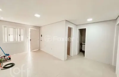 Casa com 2 quartos à venda na rua marcelo küfner, 16, hípica, porto alegre, 57 m2 por r$ 340.000