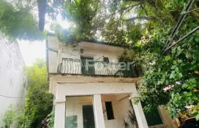 Casa com 4 quartos à venda na rua dona eugênia, 852, santa cecília, porto alegre, 236 m2 por r$ 1.500.000