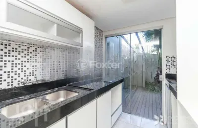 Casa em condomínio fechado com 3 quartos à venda na estrada campo novo, 131, ipanema, porto alegre, 69 m2 por r$ 320.000