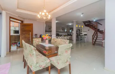 Casa com 2 quartos à venda na rua leite de castro, 79, jardim itu sabará, porto alegre, 182 m2 por r$ 990.000