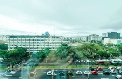 Apartamento com 1 quarto à venda na avenida borges de medeiros, 2277, centro histórico, porto alegre, 46 m2 por r$ 700.000