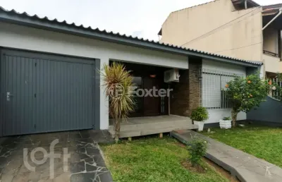 Casa com 3 quartos à venda na rua júlio de castilhos, 890, niterói, canoas, 180 m2 por r$ 1.100.000