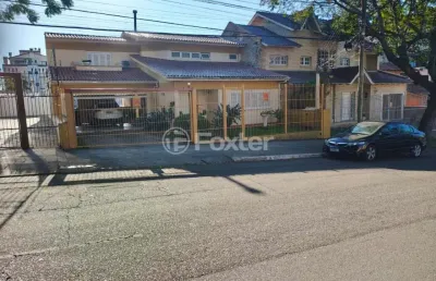 Casa com 3 quartos à venda na rua adda mascarenhas de moraes, 901, jardim itu sabará, porto alegre, 201 m2 por r$ 1.450.000