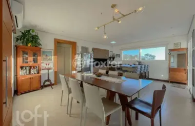 Casa com 4 quartos à venda na rua rádio e tv gaúcha, 59, santa tereza, porto alegre, 339 m2 por r$ 2.200.000