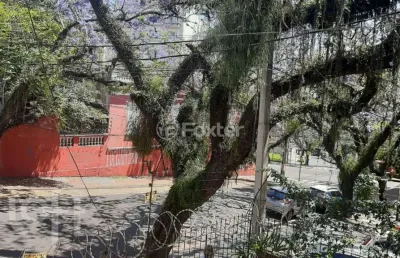Apartamento com 2 quartos à venda na rua garibaldi, 812, independência, porto alegre, 65 m2 por r$ 260.000
