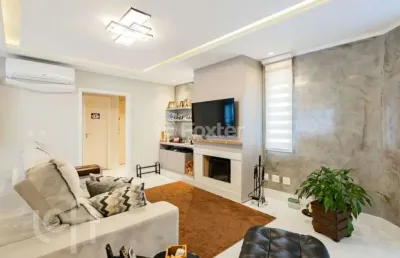 Apartamento com 3 quartos à venda na rua felicíssimo de azevedo, 318, auxiliadora, porto alegre, 144 m2 por r$ 1.200.000