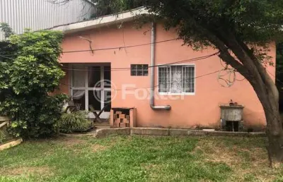 Casa com 3 quartos à venda na rua central, 351, formoza, alvorada, 157 m2 por r$ 550.000