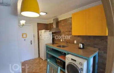 Kitnet / stúdio à venda na servidão corintians, 283, pantanal, florianópolis, 30 m2 por r$ 399.000