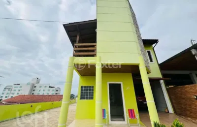 Casa com 3 quartos à venda na rua vergilino domingos da silva, 143, serraria, são josé, 175 m2 por r$ 950.000