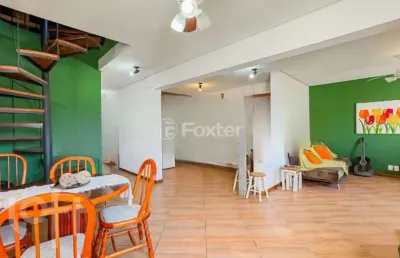 Casa com 3 quartos à venda na avenida nilo ruschel, 542, morro santana, porto alegre, 180 m2 por r$ 680.000