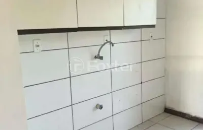 Casa com 2 quartos à venda na rua solon vieira marques, 589, restinga, porto alegre, 38 m2 por r$ 200.000
