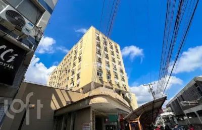 Apartamento com 2 quartos à venda na rua tiradentes, 381, centro, canoas, 77 m2 por r$ 259.000