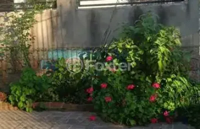 Casa com 2 quartos à venda na avenida são sebastião, 107, nonoai, porto alegre, 240 m2 por r$ 470.000