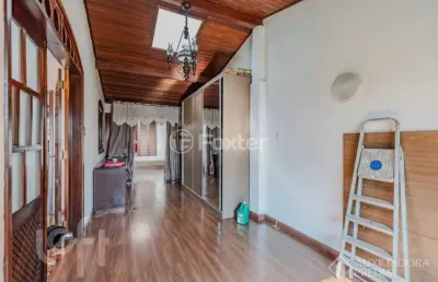 Casa com 4 quartos à venda na acesso das palmeiras, 100, santa tereza, porto alegre, 133 m2 por r$ 549.000